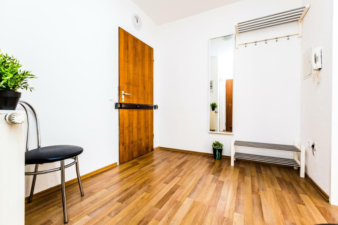 Workers Apartment am Wiener Platz Köln Exterior foto